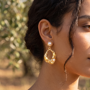 Pearl Aurelia Drops