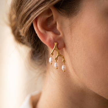Coral Pearl Cascade Studs